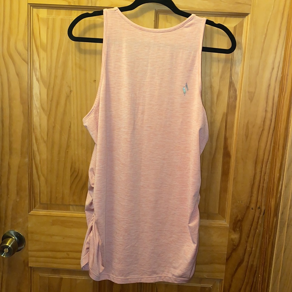 Pink Tank - Picture 4 of 5